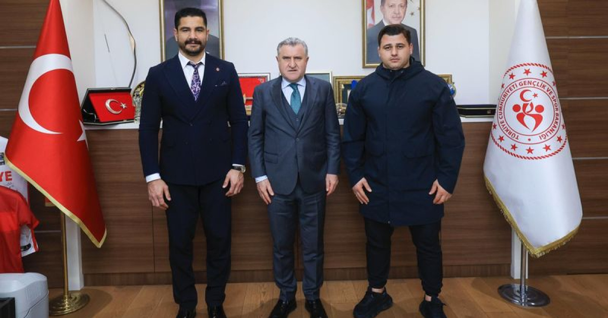 Taha Akgül, Rıza Kayaalp ile Gençlik-Velç-Bakan'A Ziyaret - Türkiye Güreşi'nin Geleceği