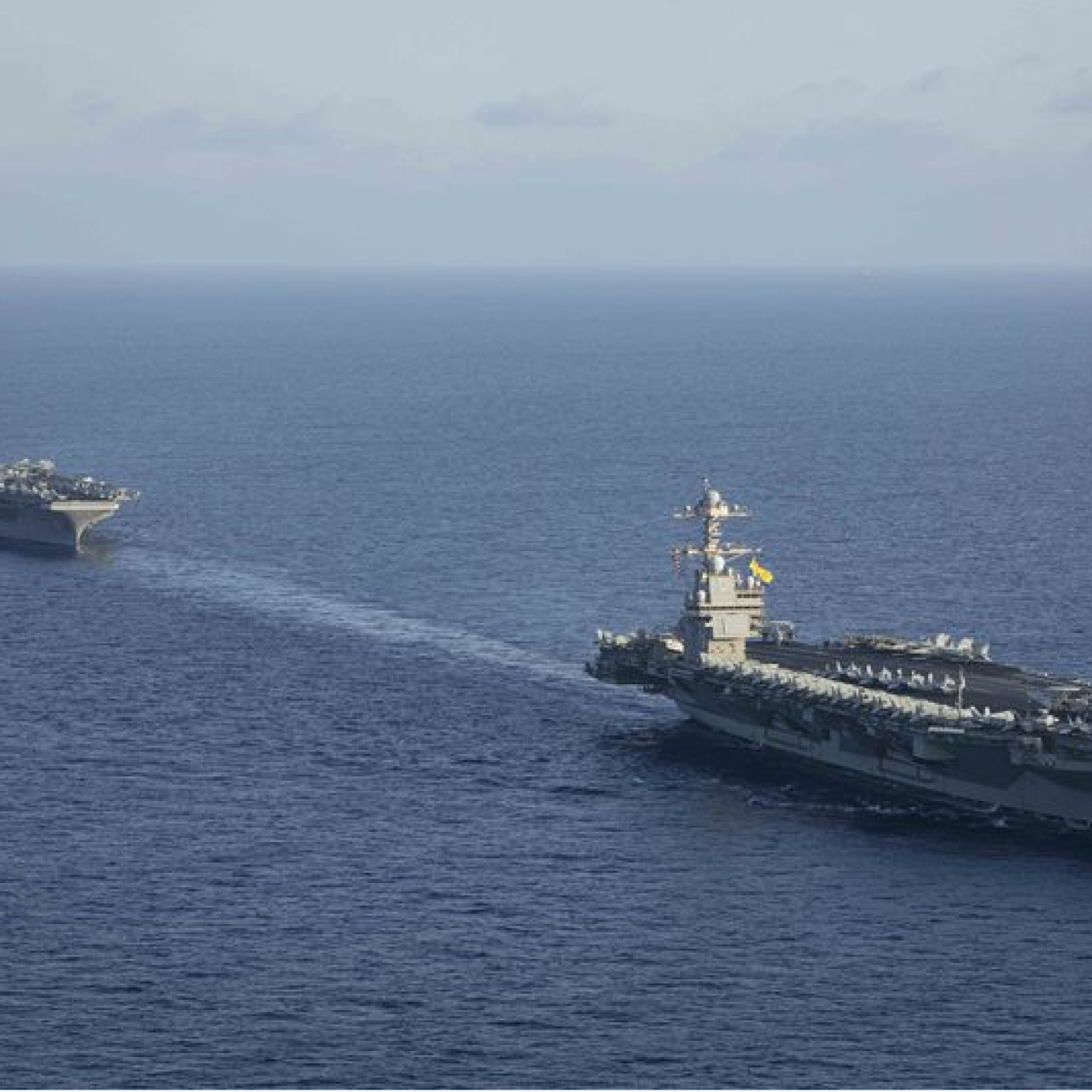 ABD basını: İkinci uçak gemisi için emir verildi