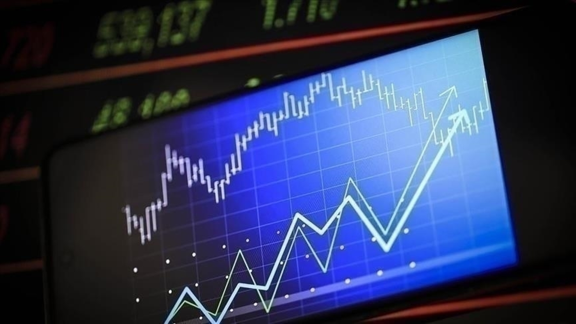 Borsa Günü Yatay Seyirle Kapandı, BIST 100 Endeksi 14.180,69 Puanda