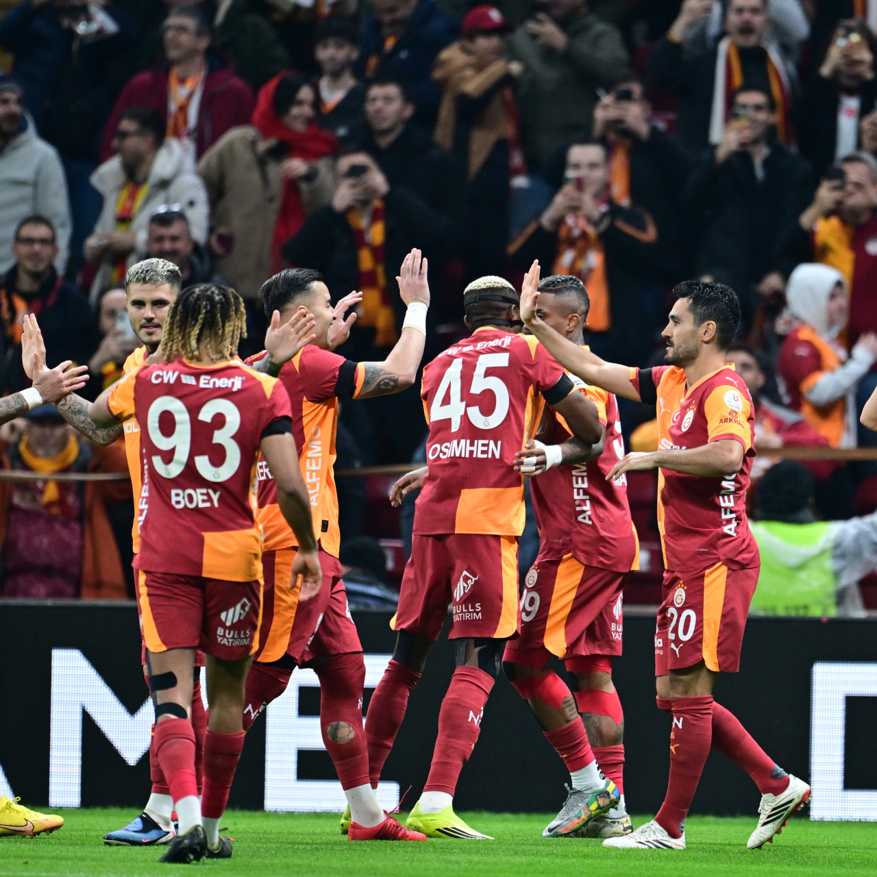 Okan Buruk'tan çift forvet tercihi!