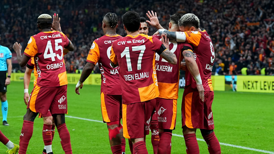Galatasaray sahasında doludizgin!