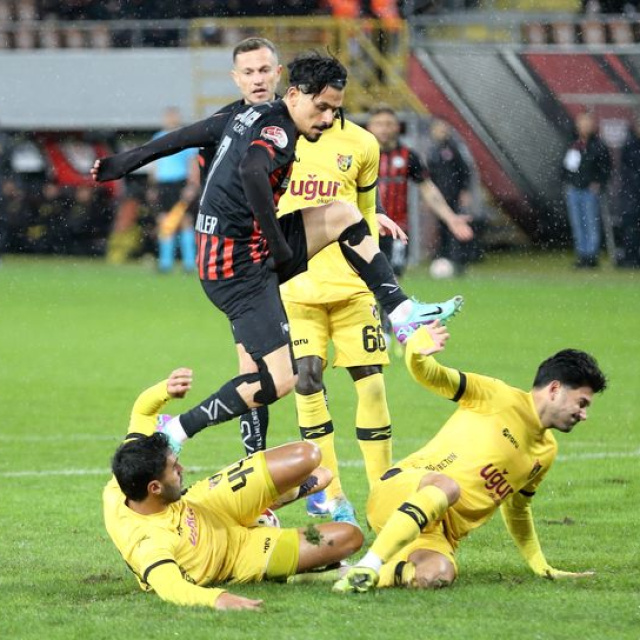 İstanbulspor'dan geri dönüş!