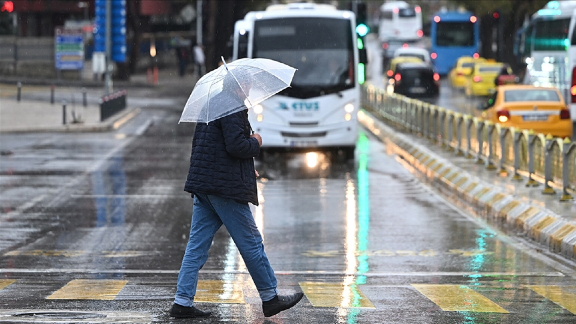 14 Şubat Sevgililer Günü Hava Durumu: İstanbul, Ankara, İzmir'de Yağış Bekleniyor mu?