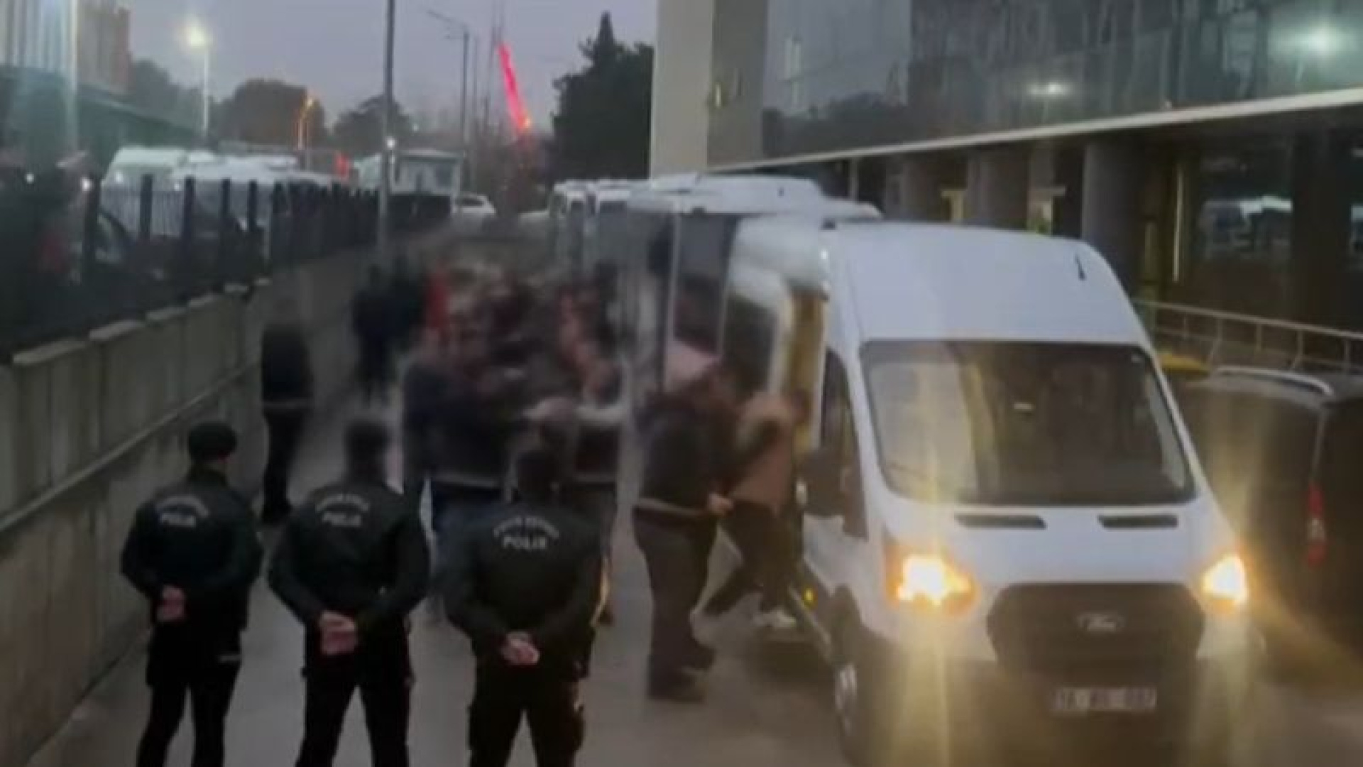 Bursa merkezli 4 ilde uyuşturucu operasyonu: 84 tutuklama