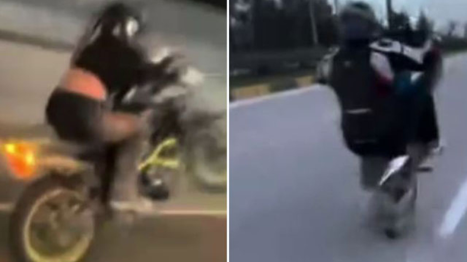 Kadın sürücü motosikletin önünü kaldırınca...