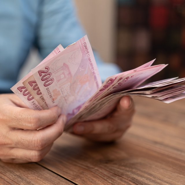 Pasaport ücretleri ne kadar oldu?