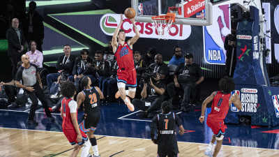 "Yükselen Yıldızlar"da şampiyon Vince Carter'ın takımı!
