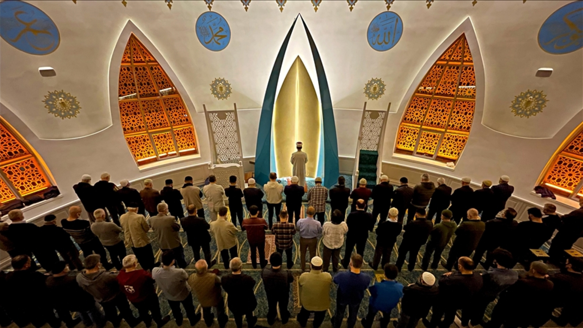 2026 Ramazan'ında İlk Teravih Namazı Vakitleri Açıklandı: İstanbul, Ankara, İzmir Saatleri