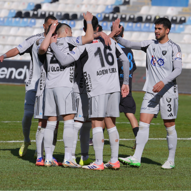 Erzurumspor'dan A. Demirspor'a farklı tarife!