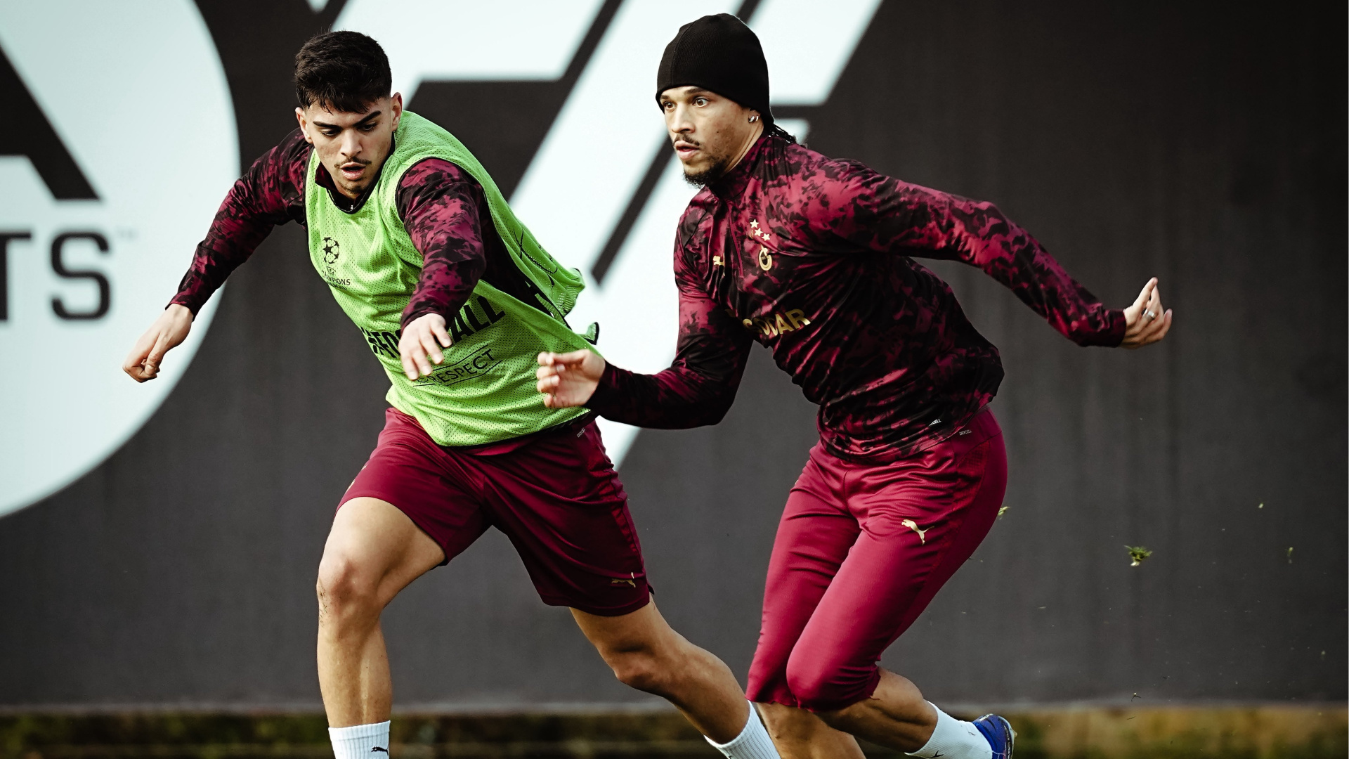Galatasaray, Juventus Maçı Hazırlıklarına Kemerburgaz'da Başladı