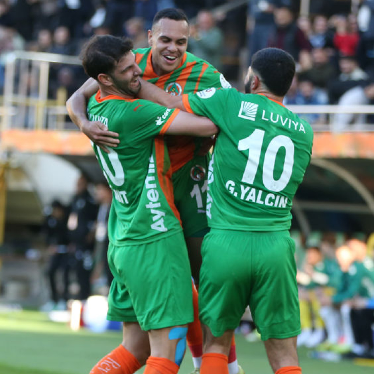 Alanyaspor dört maçlık hasreti bitirdi!