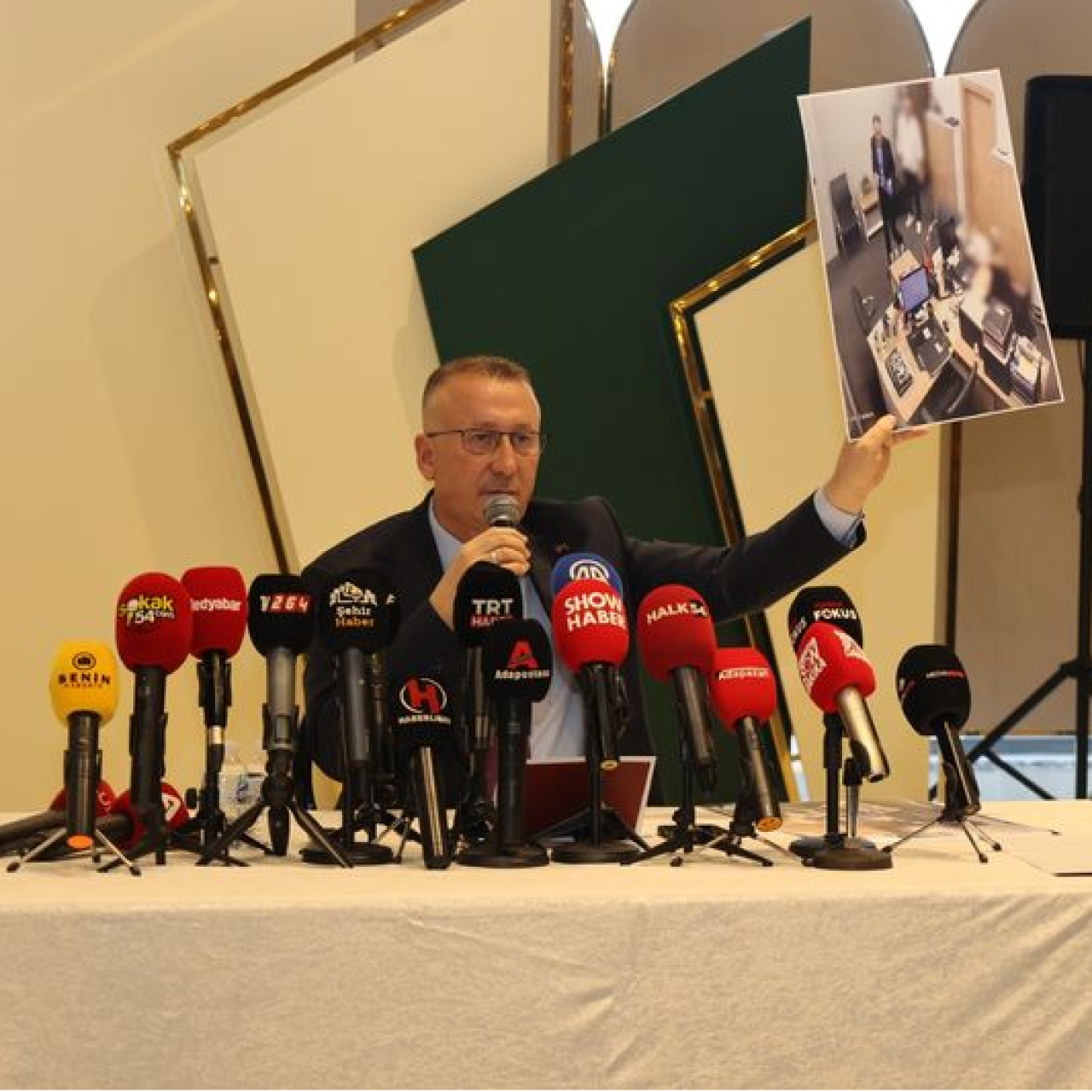 'İddialar planlı bir kumpas'