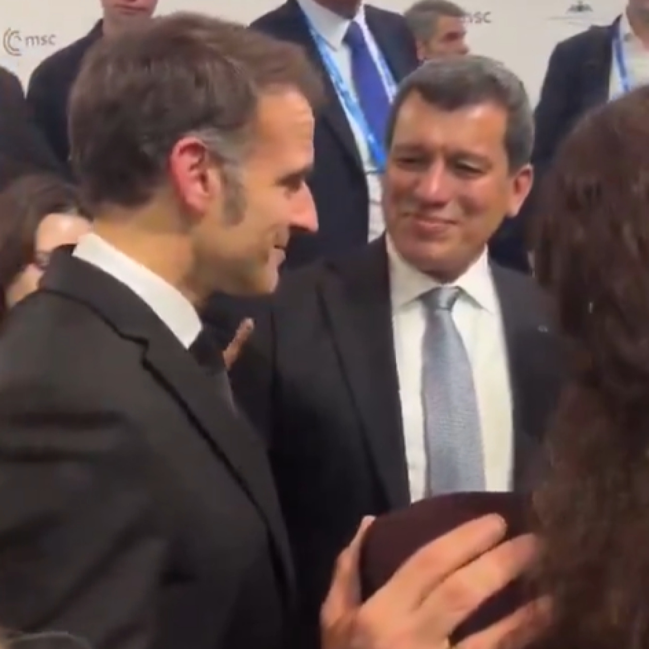 Macron ile Abdi bir araya geldi