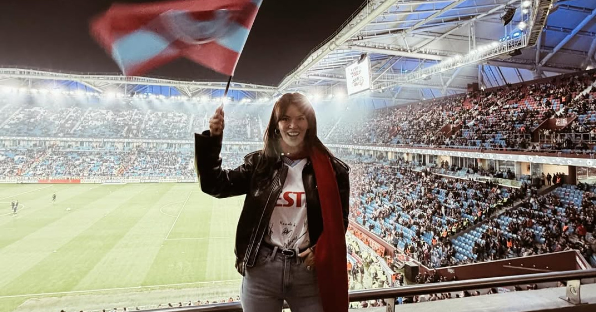 'Kızılcık Şerbeti' Seray Kaya ve Terzi Alev Koç'un Boğularak Ölümü Haberi