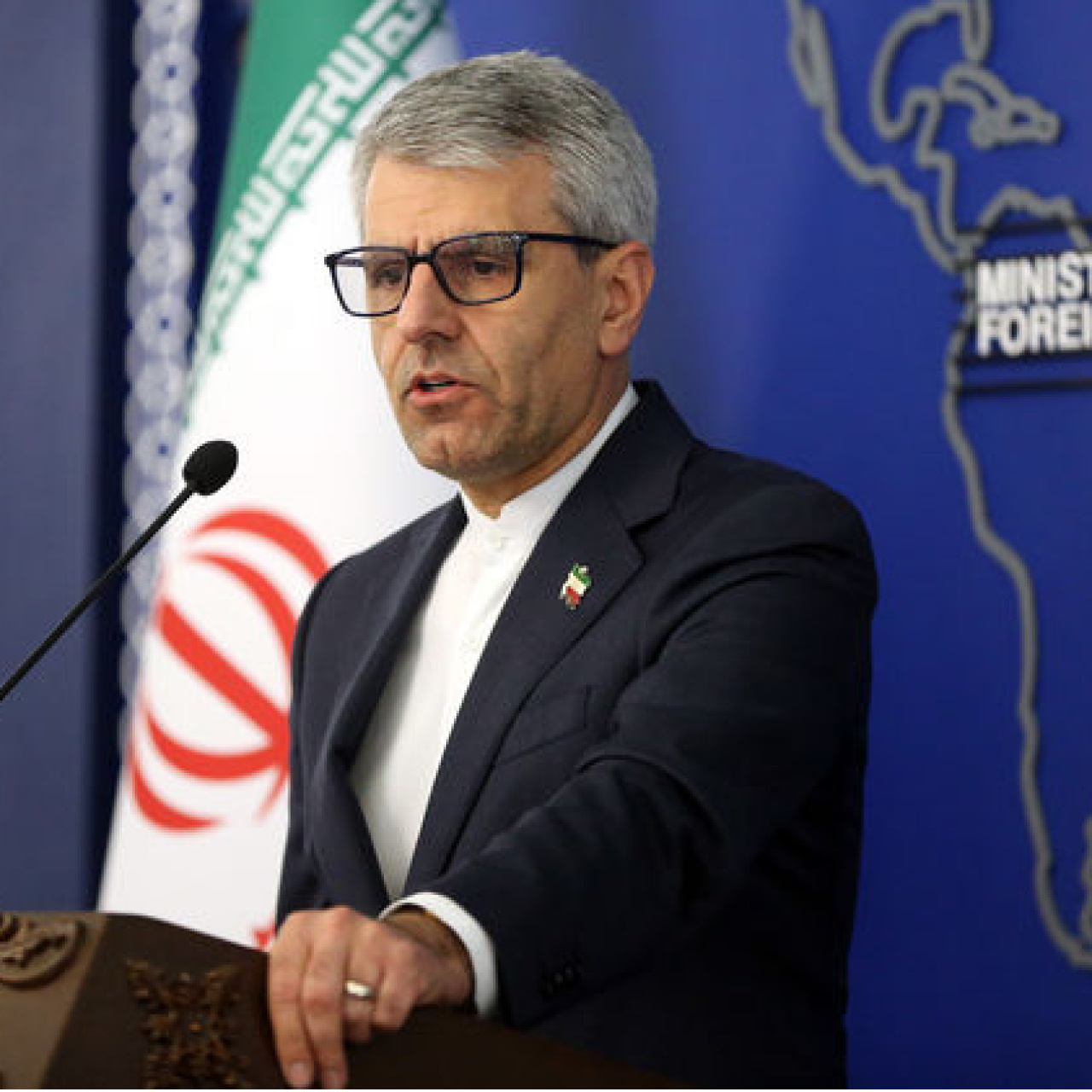 "Hiçbir baskı İran’ın barışçıl nükleer enerji hakkını zedeleyemez"