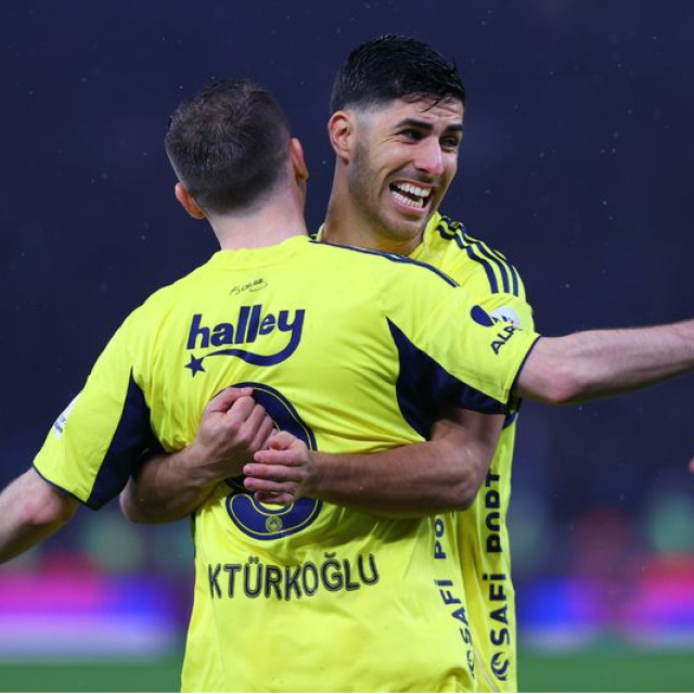 Asensio'dan Kerem'e büyük övgü!