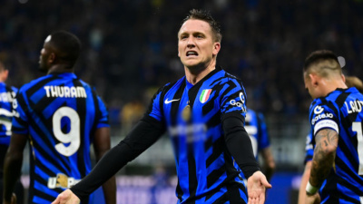 Dev maçta Hakan sevindi, Kenan üzüldü!