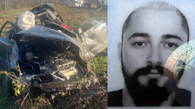 Tarlaya yuvarlanan araç hayattan kopardı