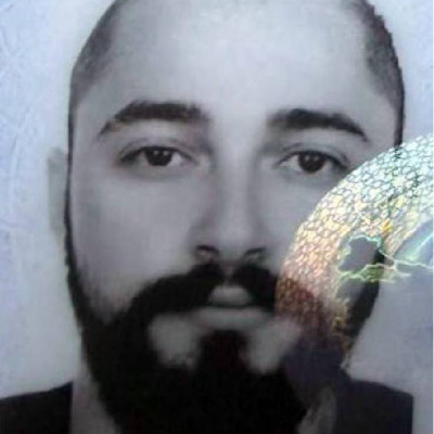 Tarlaya yuvarlanan araç hayattan kopardı