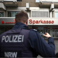 Almanya'da inanılmaz banka soygunu ve sorular