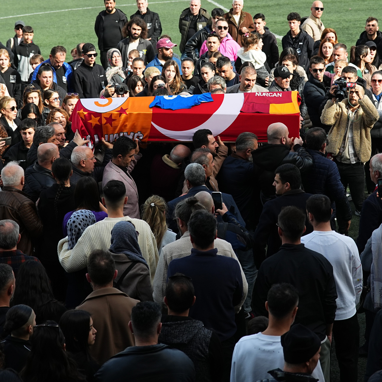 Nurcan Çelik, son yolculuğuna uğurlandı