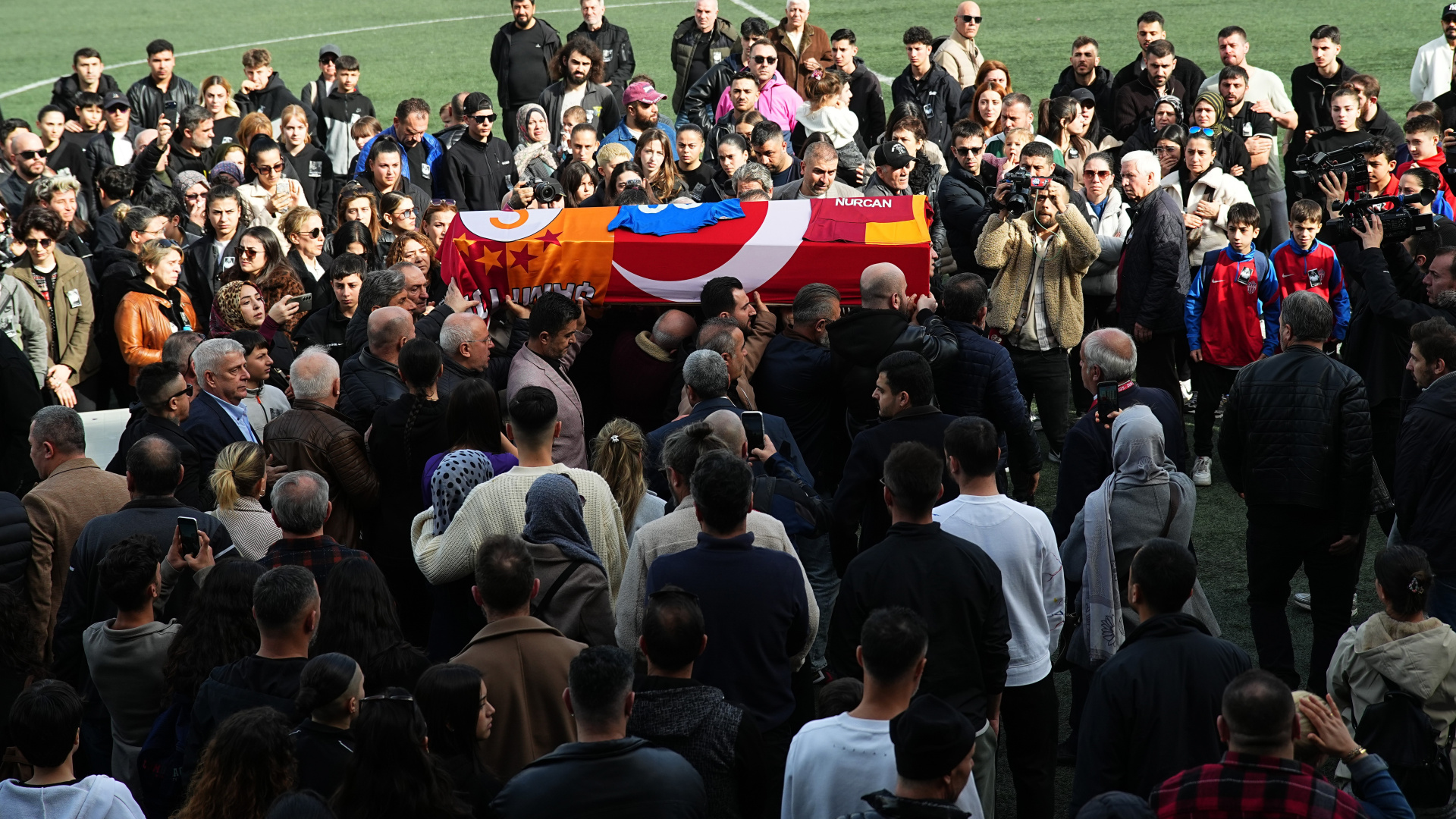 Nurcan Çelik, son yolculuğuna uğurlandı - Diğer Haberleri