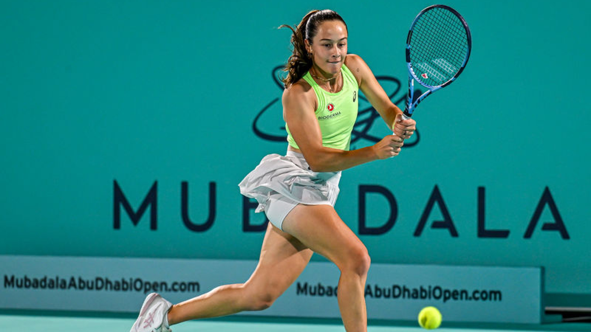 Zeynep Sönmez, Dubai Tenis Şampiyonası'nda İlk Turda Elendi