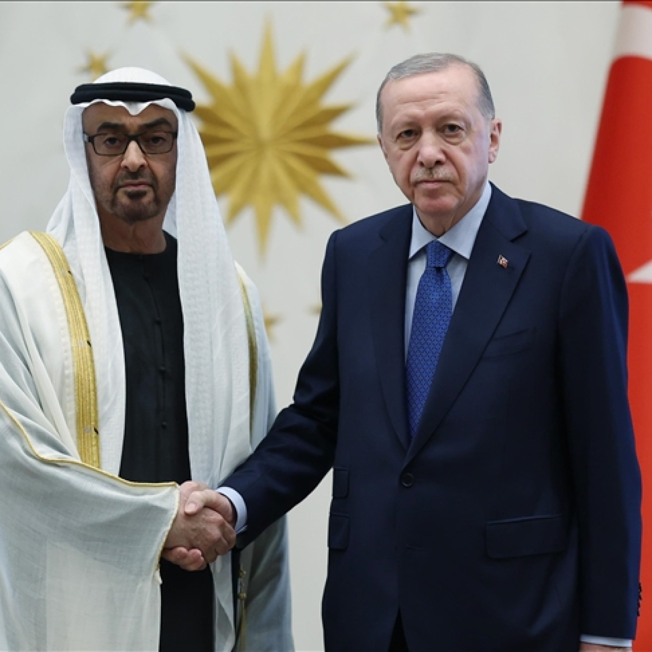 Cumhurbaşkanı Erdoğan BAE Devlet Başkanı Al Nahyan ile telefonda görüştü