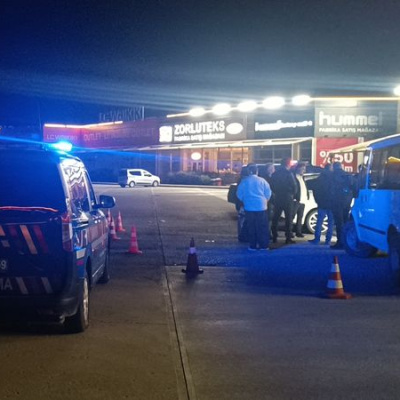 Park halindeki araçta ölü bulundu