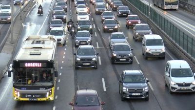 Anadolu Yakası'nda yoğun trafik!