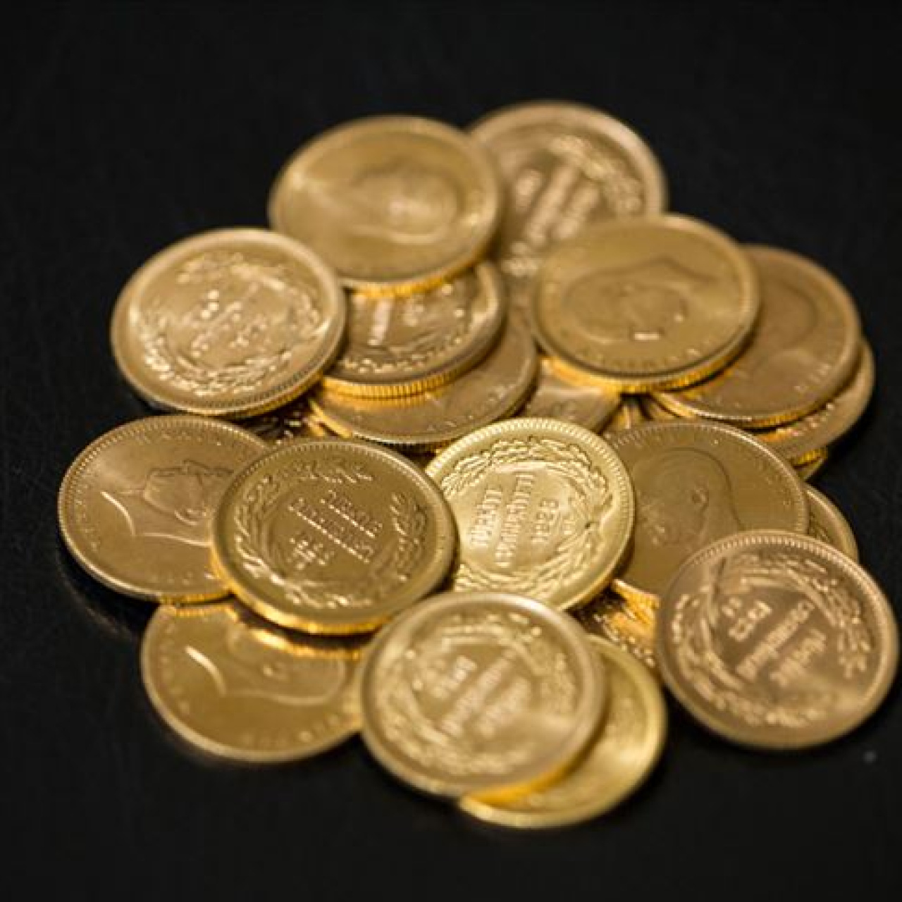 Altın haftayı kâr satışlarıyla açtı