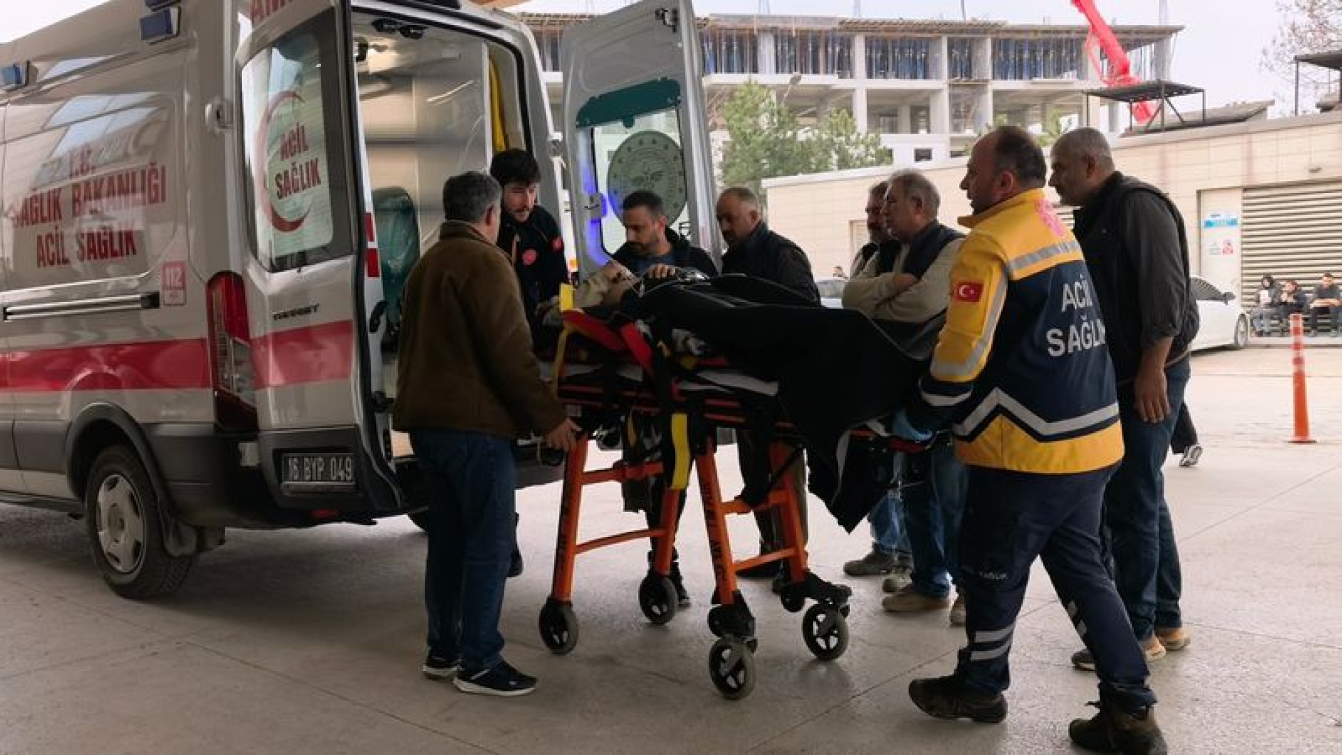 Bursa haberleri: Akıma kapılan işçi 2. kattan düştü | SON DAKİKA HABER | Son dakika haberleri