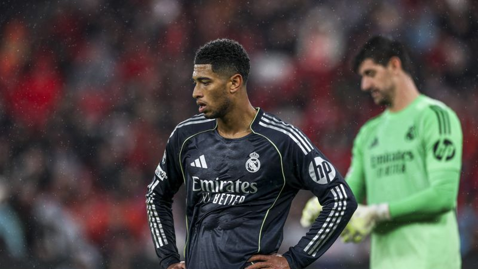 Real Madrid'e Bellingham Şoku: Yıldız Futbolcu 6-8 Hafta Sakat