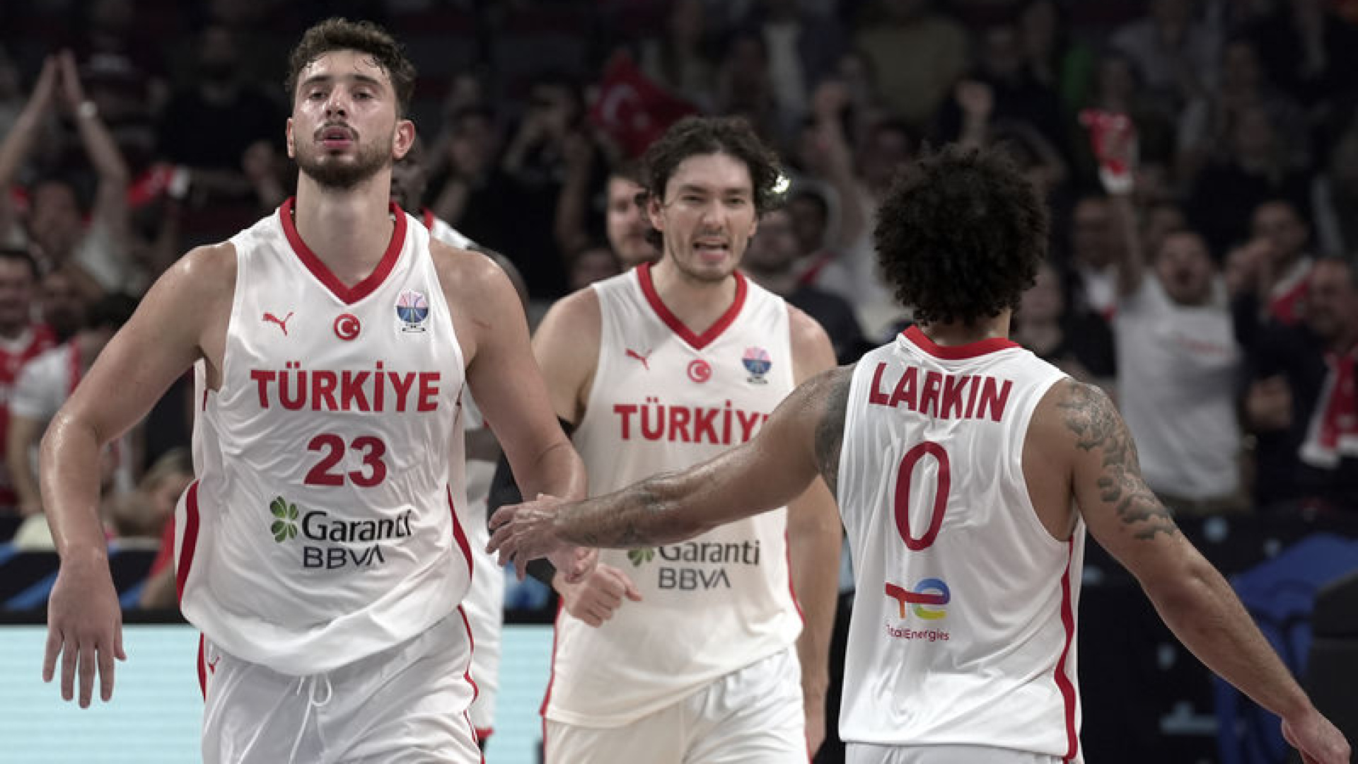 12 Dev Adam'ın Sırbistan Aday Kadrosu Açıklandı: Flynn İlk Davet