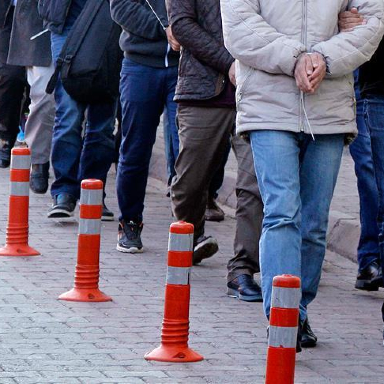 52 vergi müfettişi tutuklandı