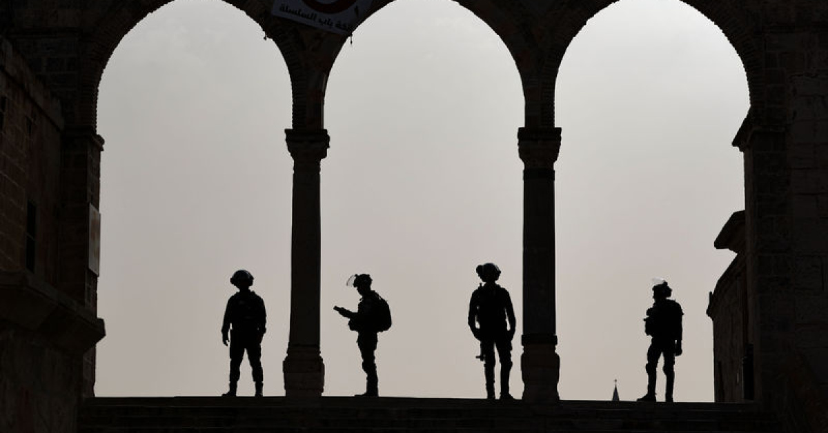 İsrail, Mescid-i Aksa İmamı'nı gözaltına aldı