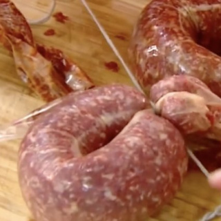 Evde sucuk nasıl yapılır?