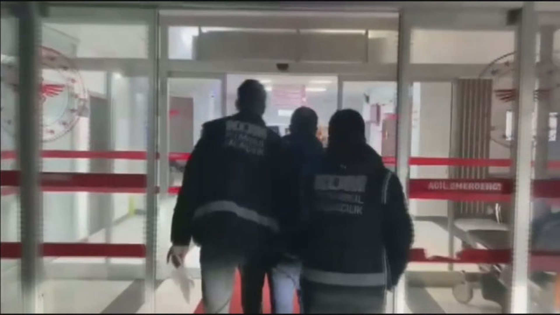İstanbul Merkezli 8 İlde FETÖ Operasyonu: 18 Şüpheli Gözaltında