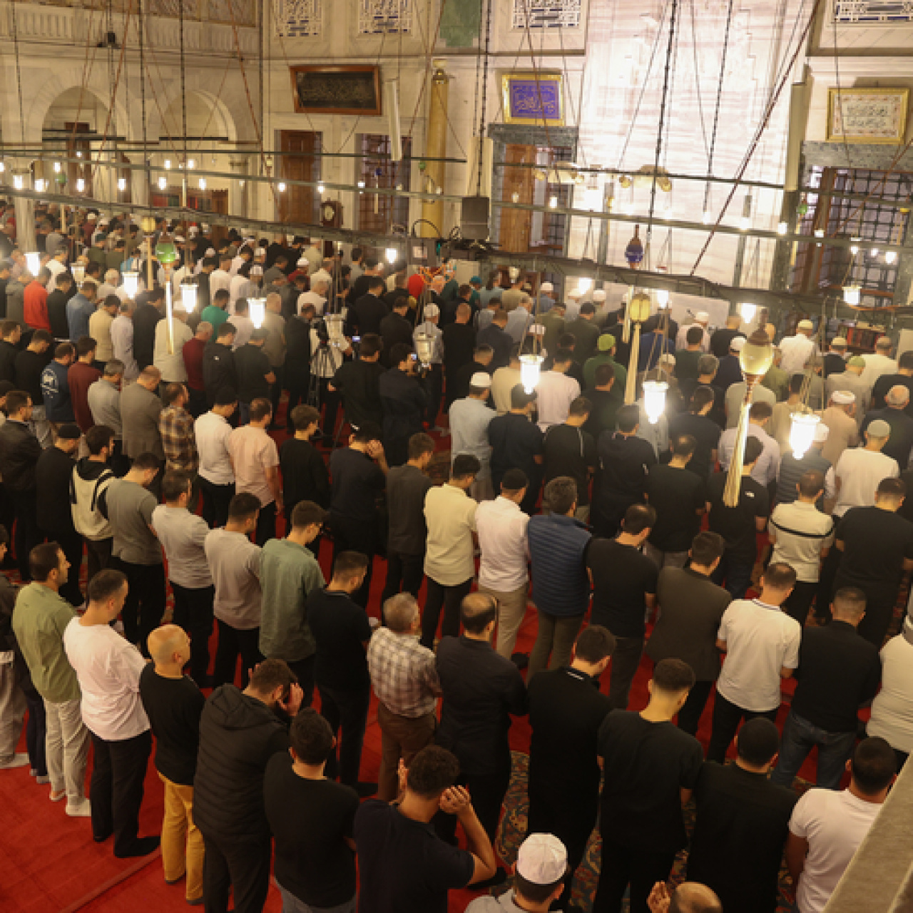 İlk teravih namazı vakitleri