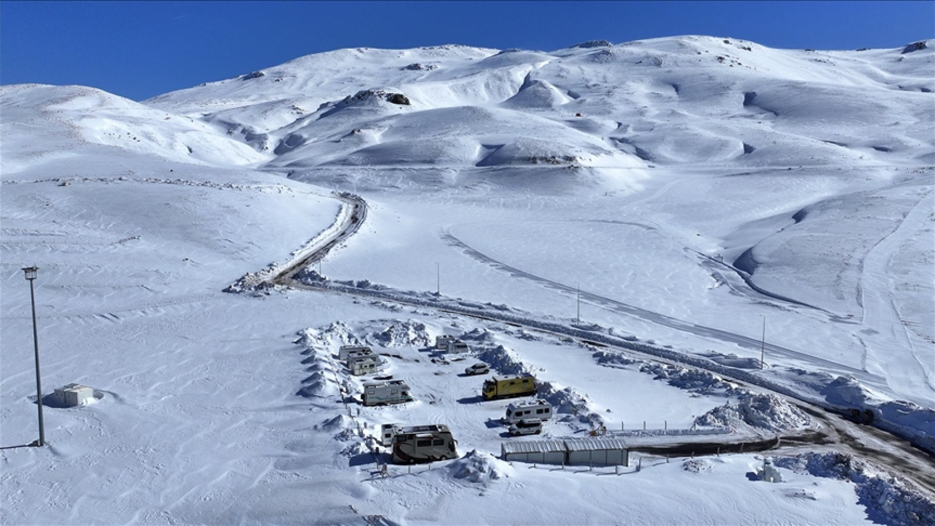 Erciyes, Karavan Tutkunu Kayakseverlerin Yeni Gözdesi Haline Geldi