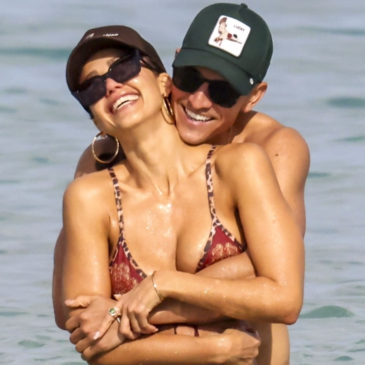 Resmen boşanan Jessica Alba çok mutlu