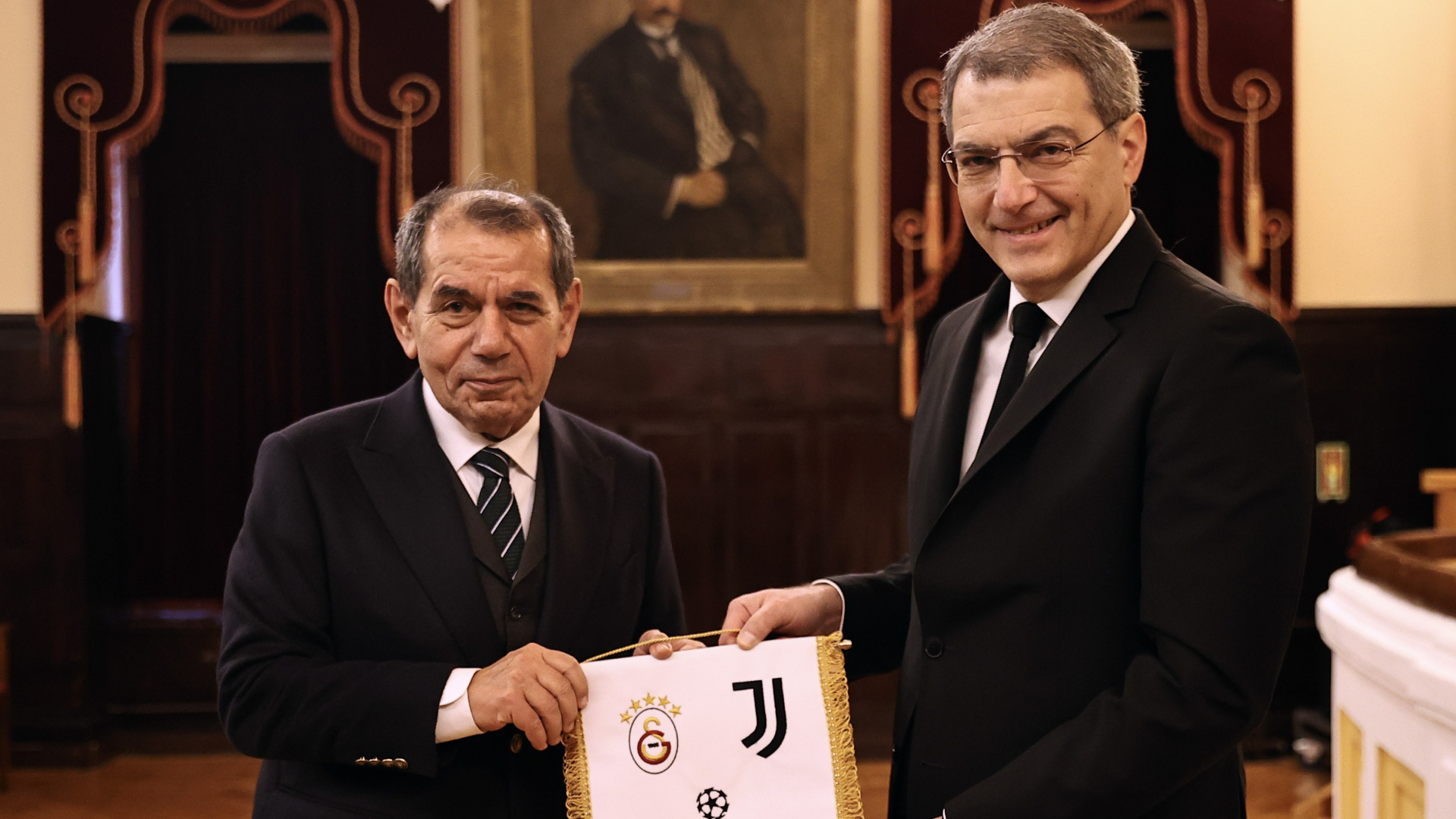 Galatasaray, Juventus'u Maç Öncesi Dostluk Yemeğinde Ağırladı