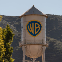 Warner Bros ile Paramount bir kez daha görüşecek