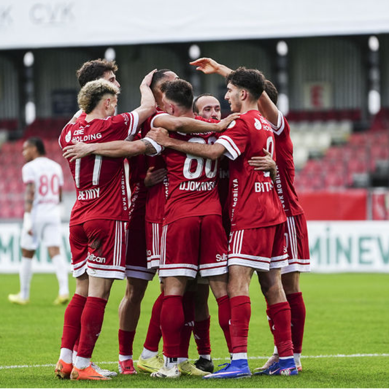 Ümraniyespor, üç maç sonra kazandı!