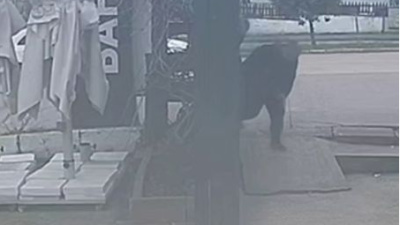 Tabancayla ayağından vuruldu