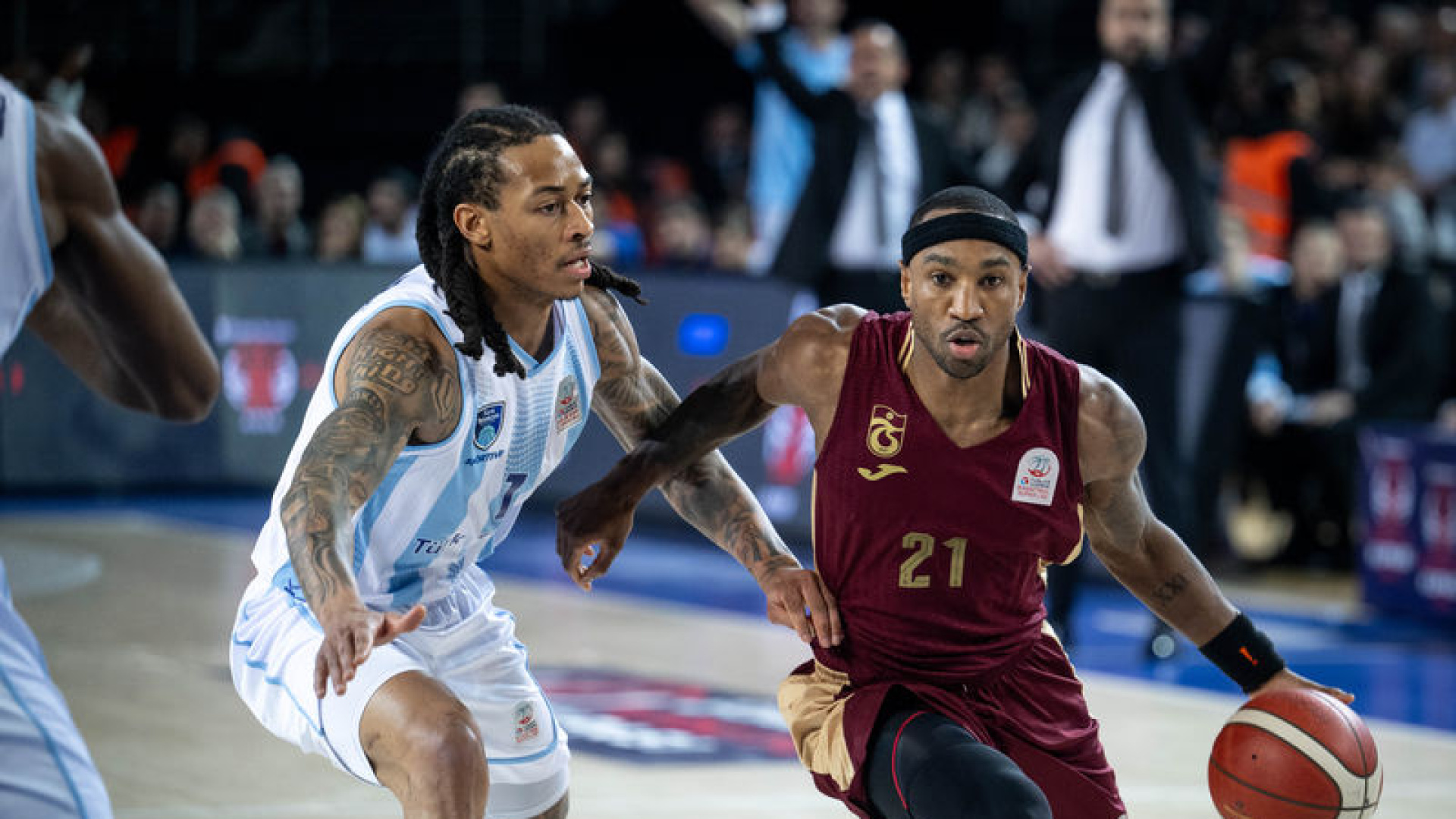 Türk Telekom, Trabzonspor'u 100-77 Yenerek Dörtlü Final'e Yükseldi