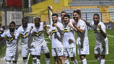 Esenler Erokspor seriye bağladı!