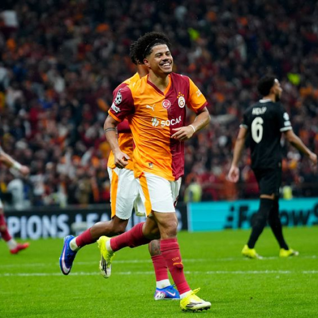 Gabriel Sara'dan Osimhen'e övgü!