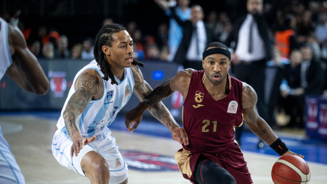 Türk Telekom, kupada Trabzon'u eledi!