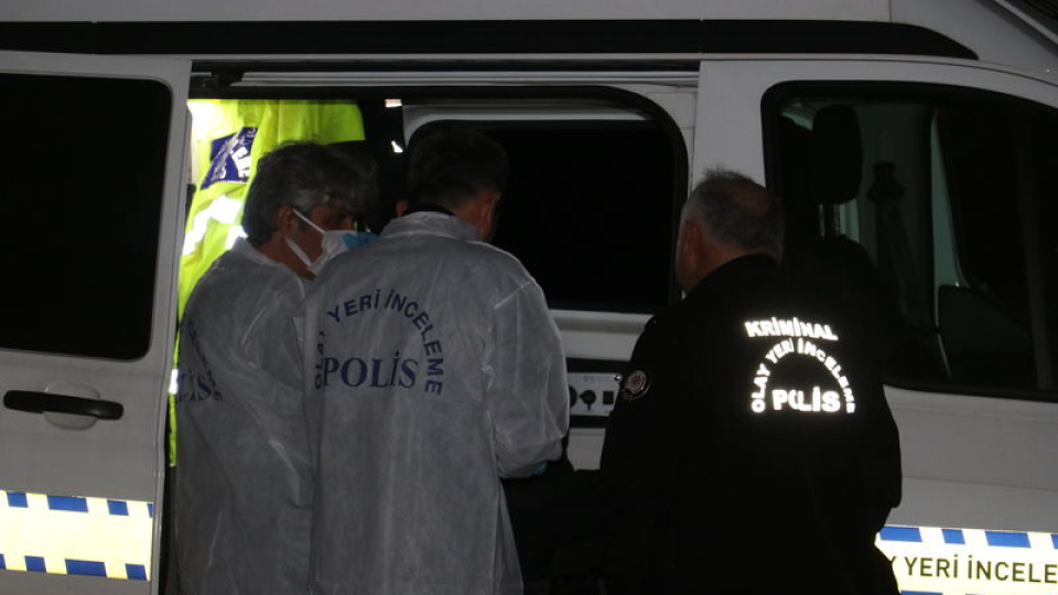 İnternetten gelen ölüm! Defalarca bıçaklanmış...